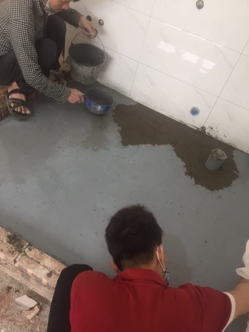 xu-ly-chong-tham-nha-ve-sinh-2h-home