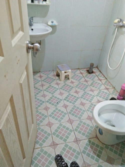 sua-chua-cai-tao-nha-ve-sinh