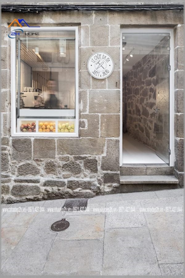 Thiết-kế-thi-công-nội-thất-quán-cafe-nhỏ-bìa