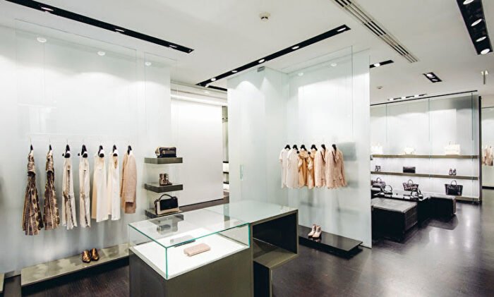 thiết kế thi công showroom.