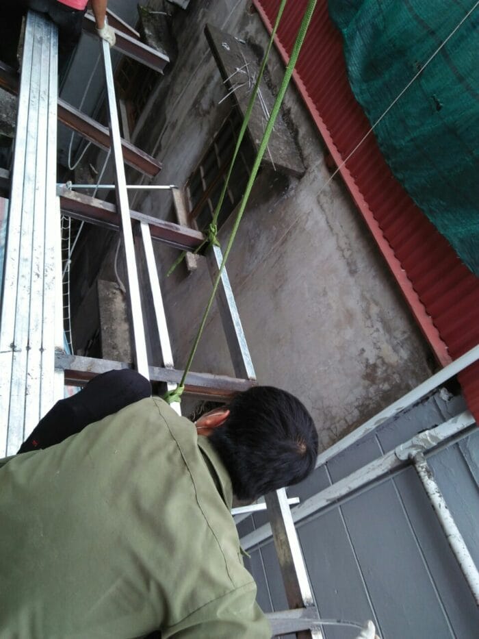 xây thêm tầng bằng vật liệu nhẹ